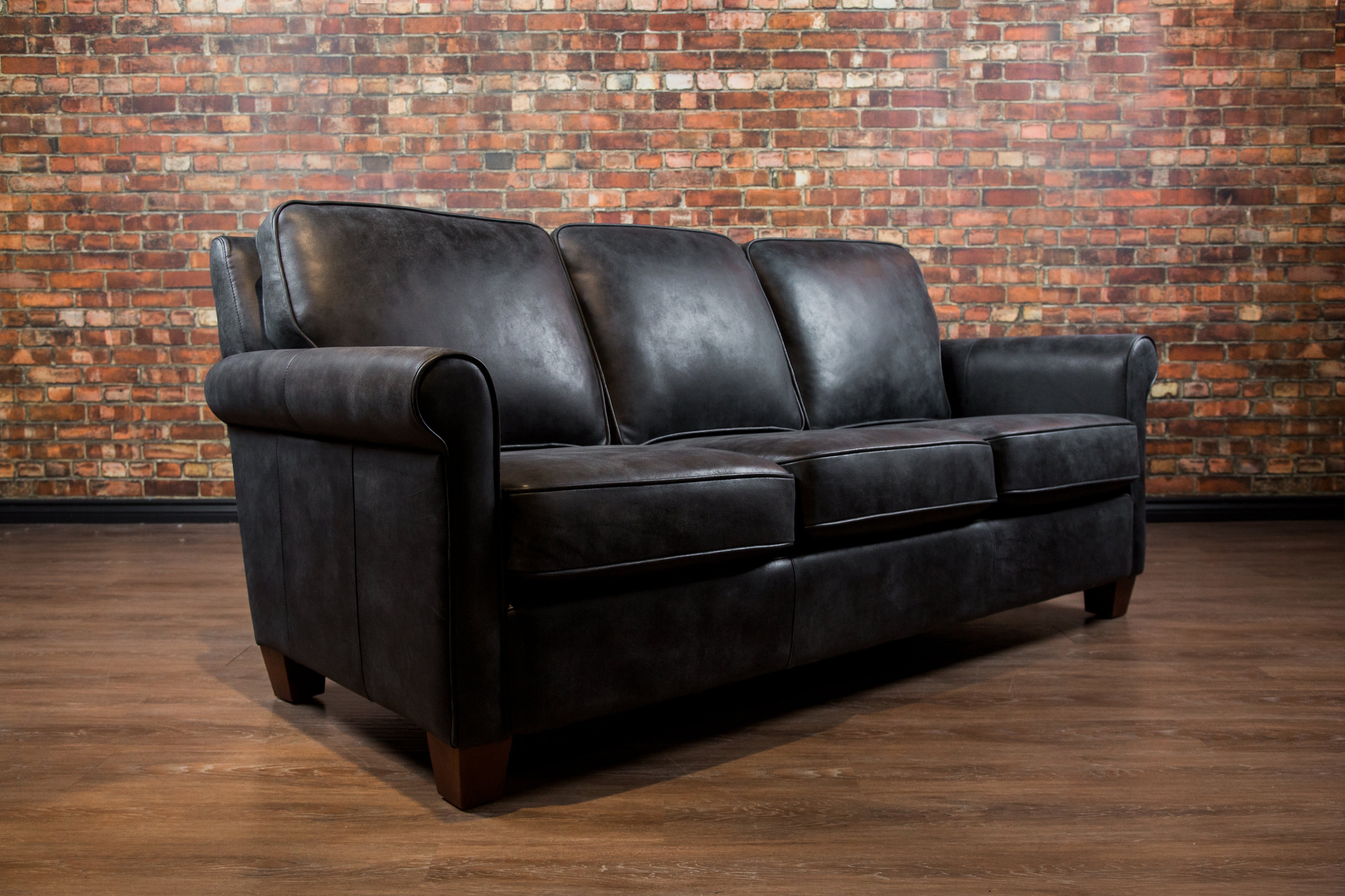 CHICAGO LEATHER SOFA