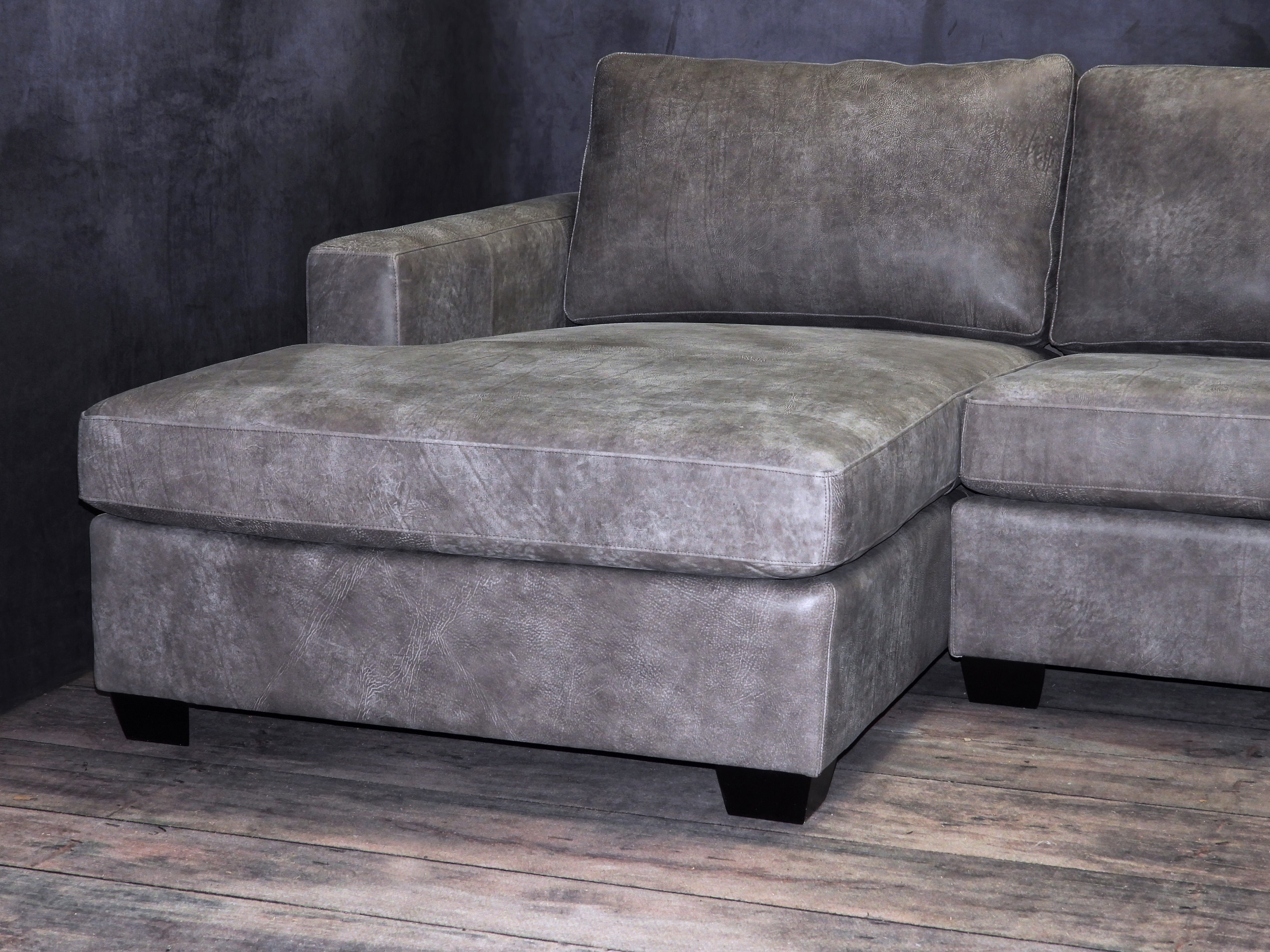 MAXELL U SHAPE SECTIONAL