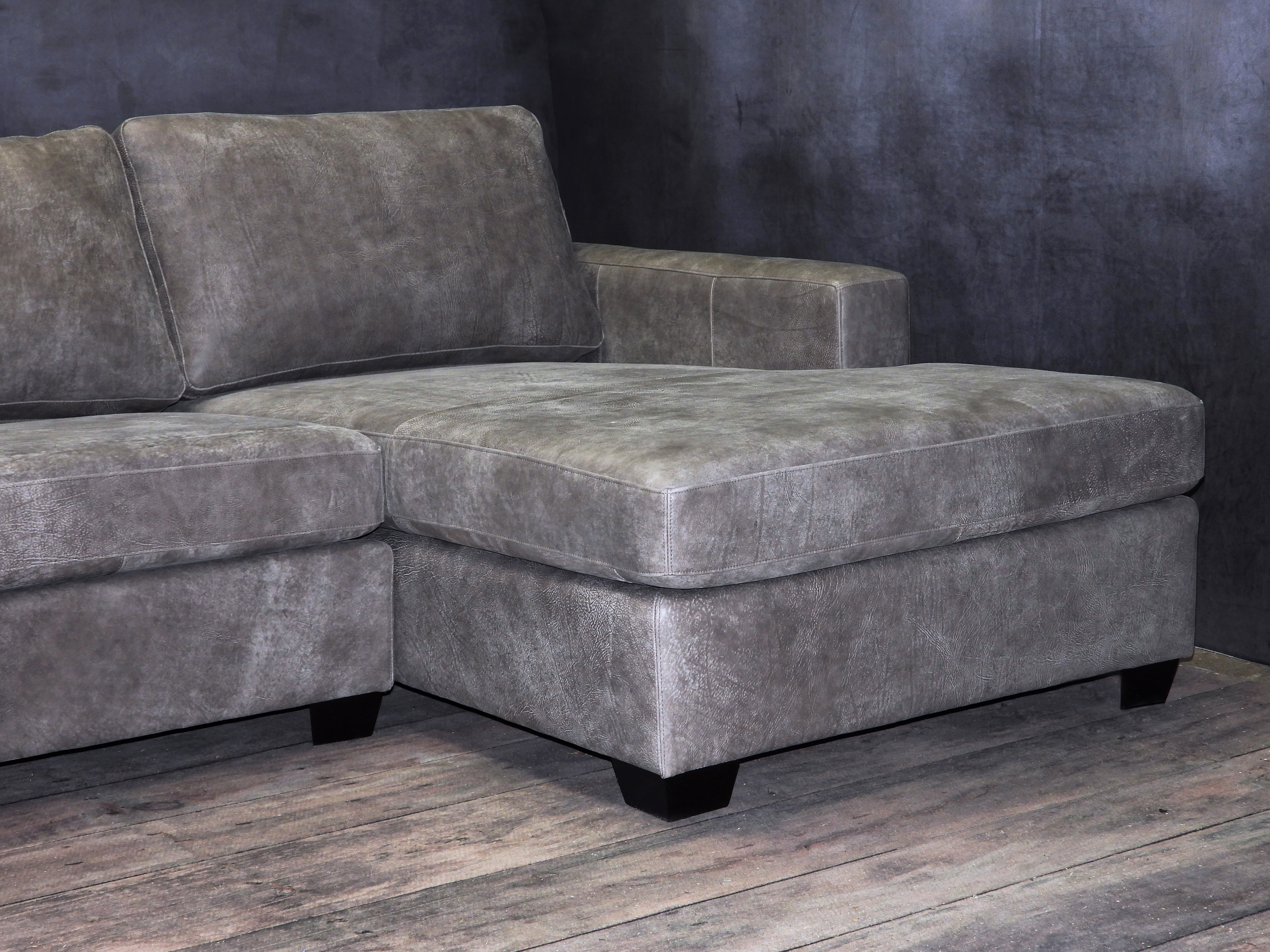 MAXELL U SHAPE SECTIONAL