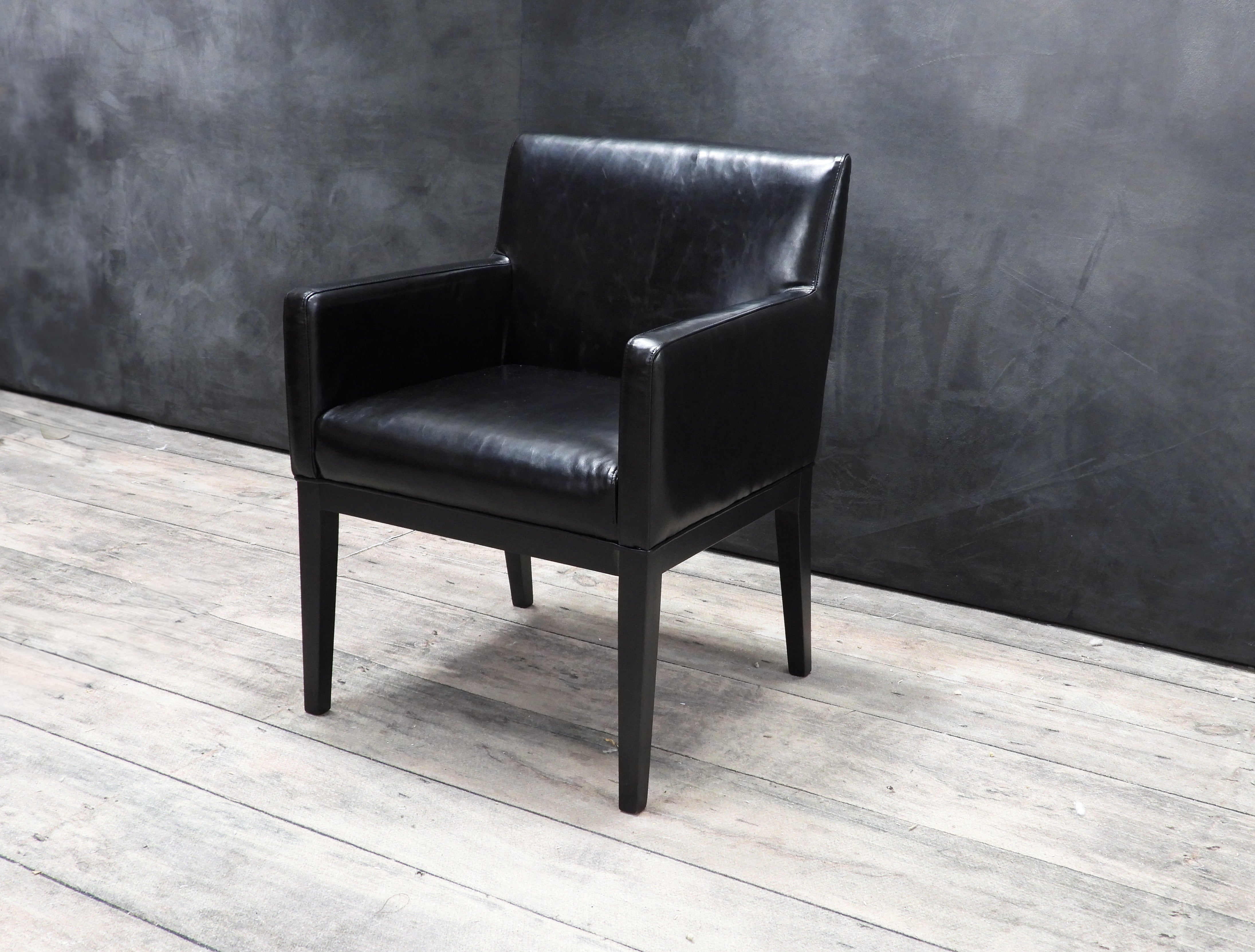 OLIVER LEATHER DINING CHAIR