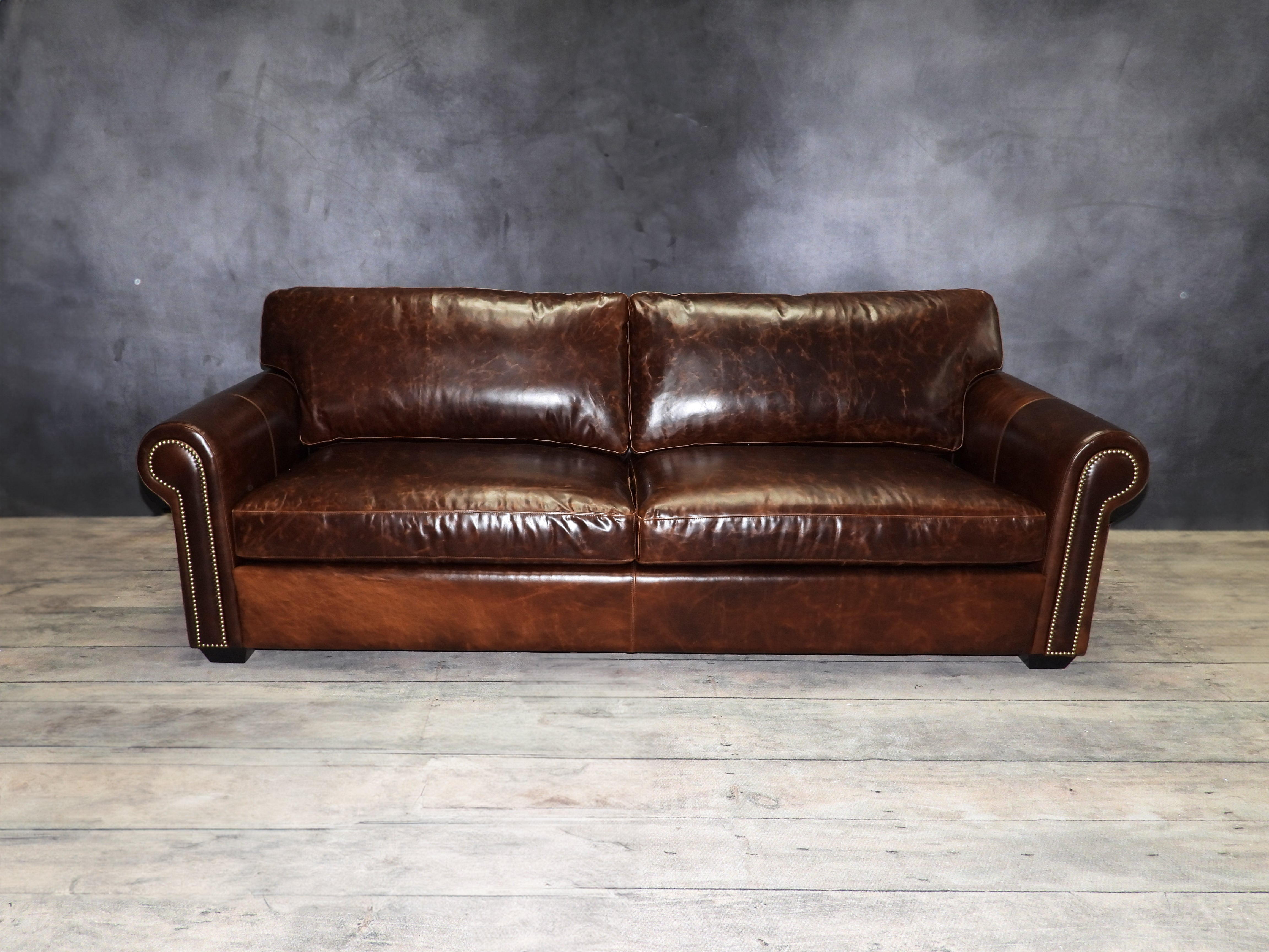 Sir Duke Leather Sofa