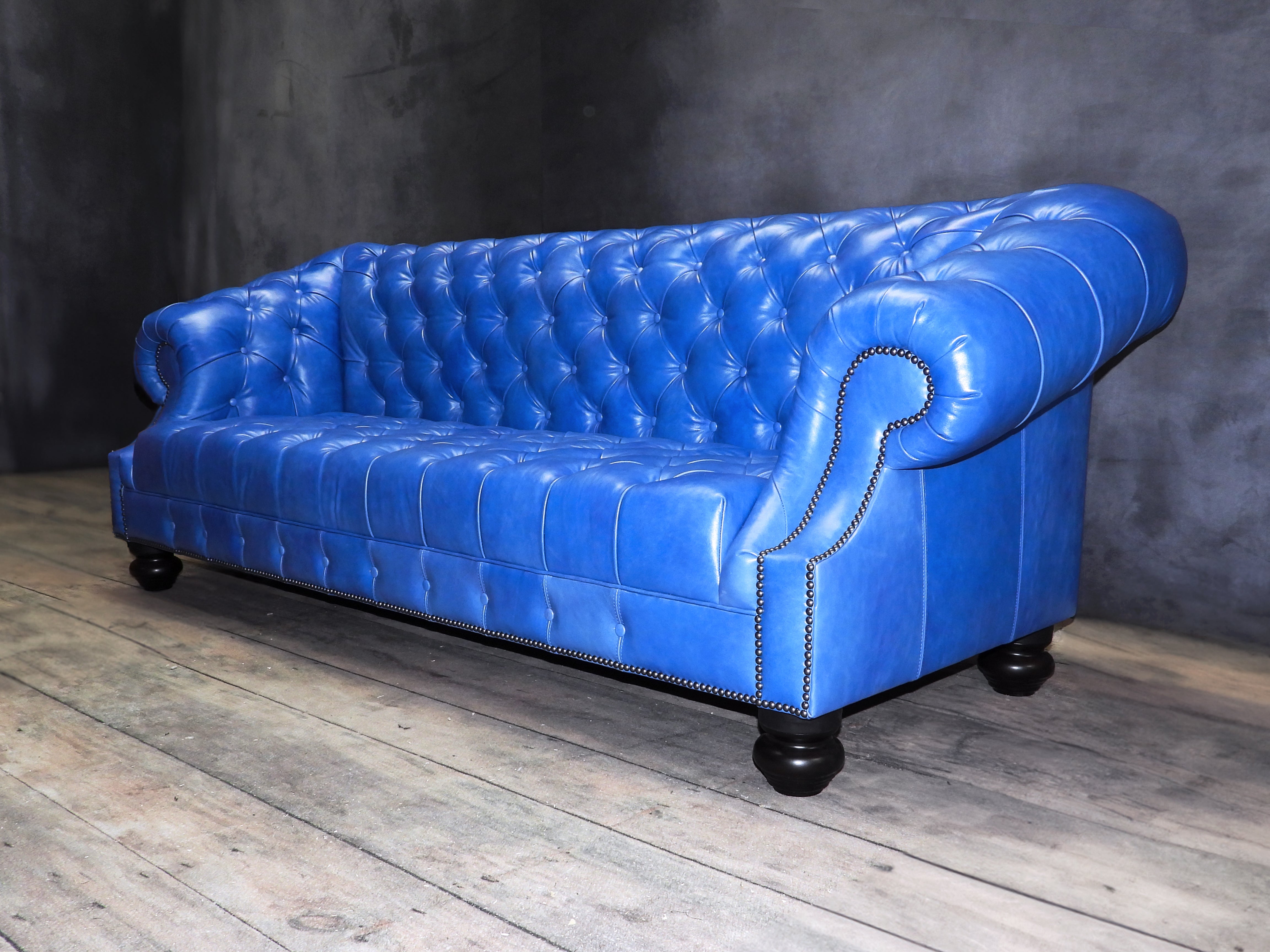 EDINBURGH LEATHER SOFA