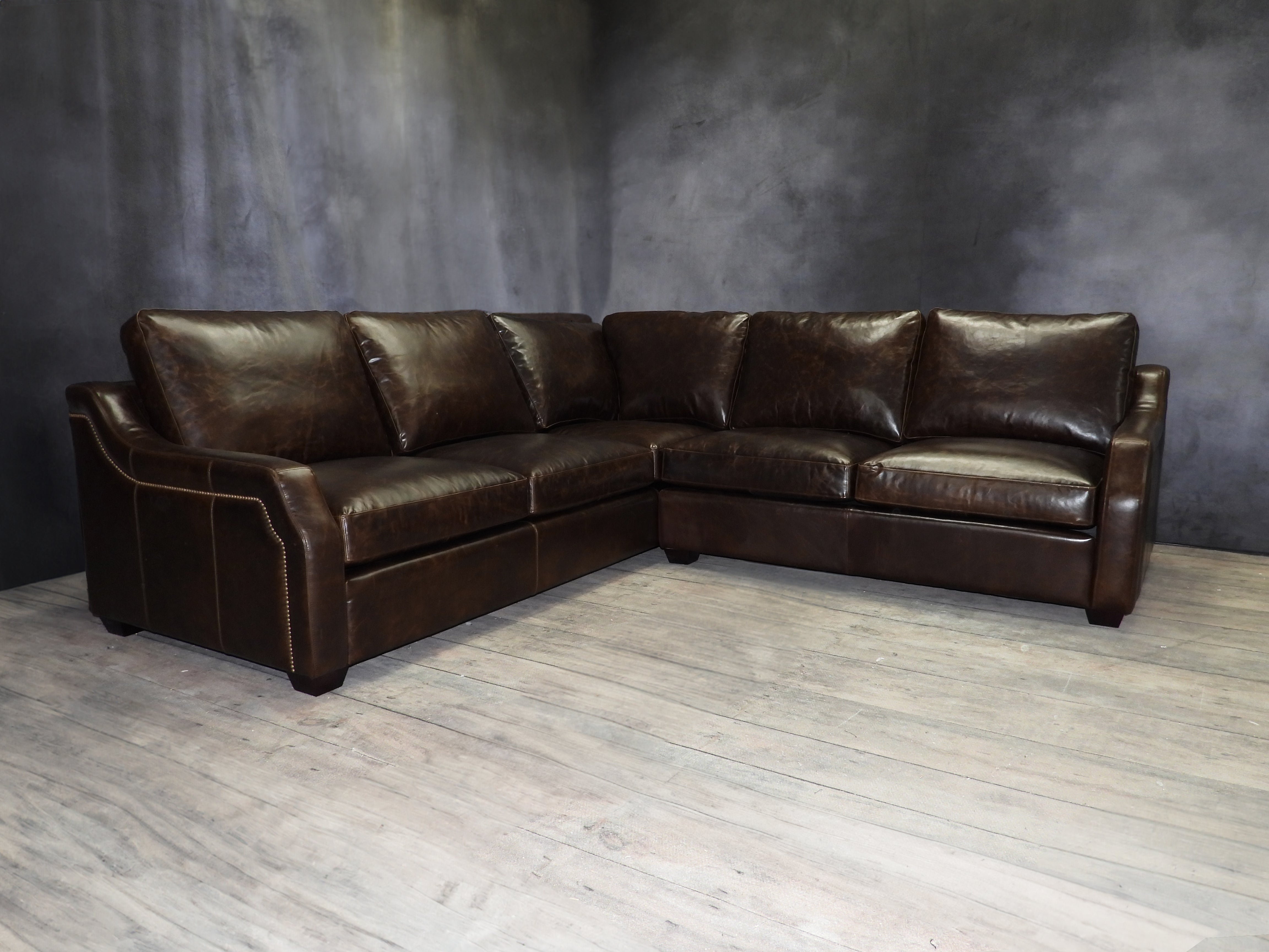 EL PASO LEATHER SECTIONAL