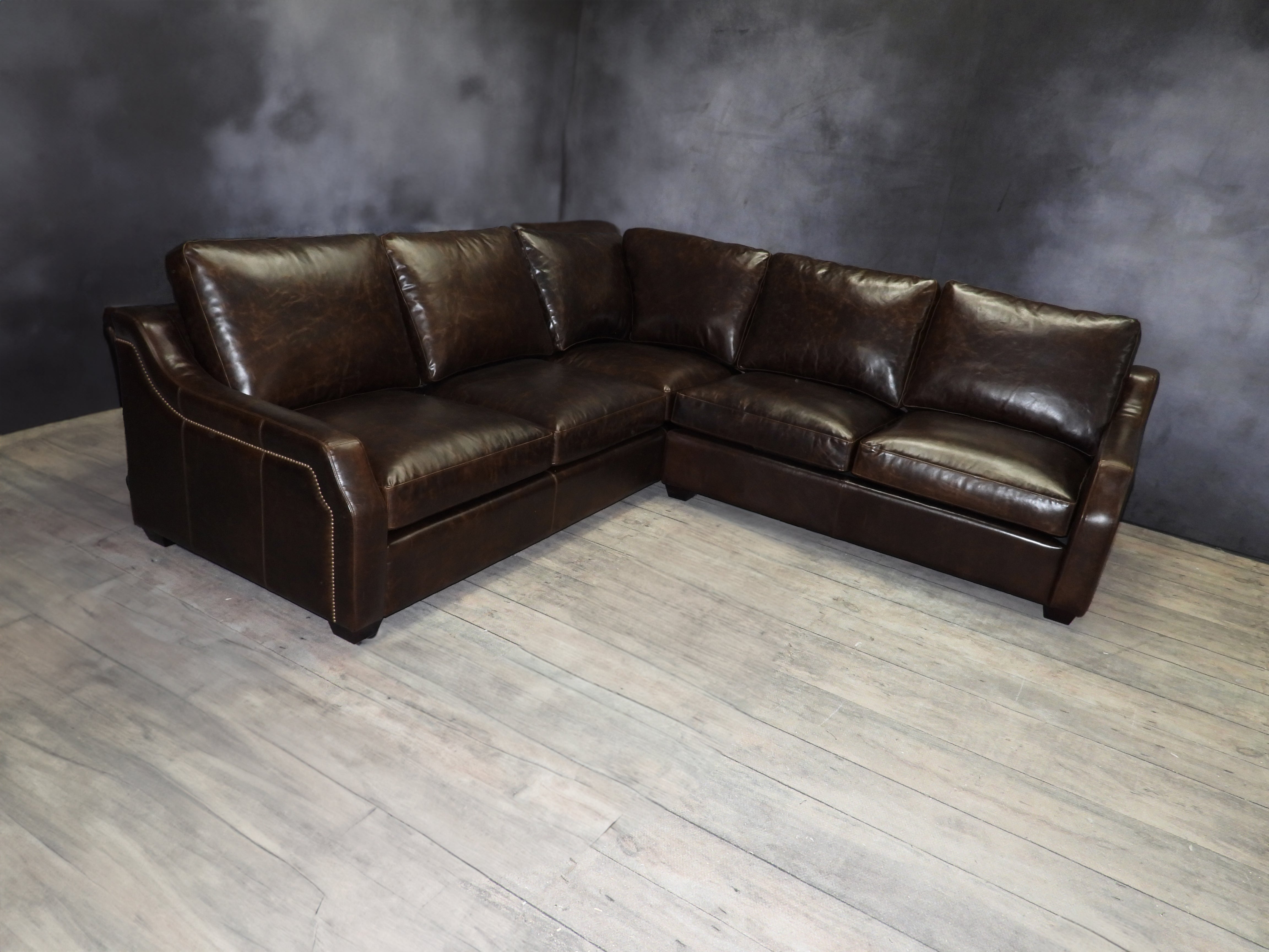 EL PASO LEATHER SECTIONAL