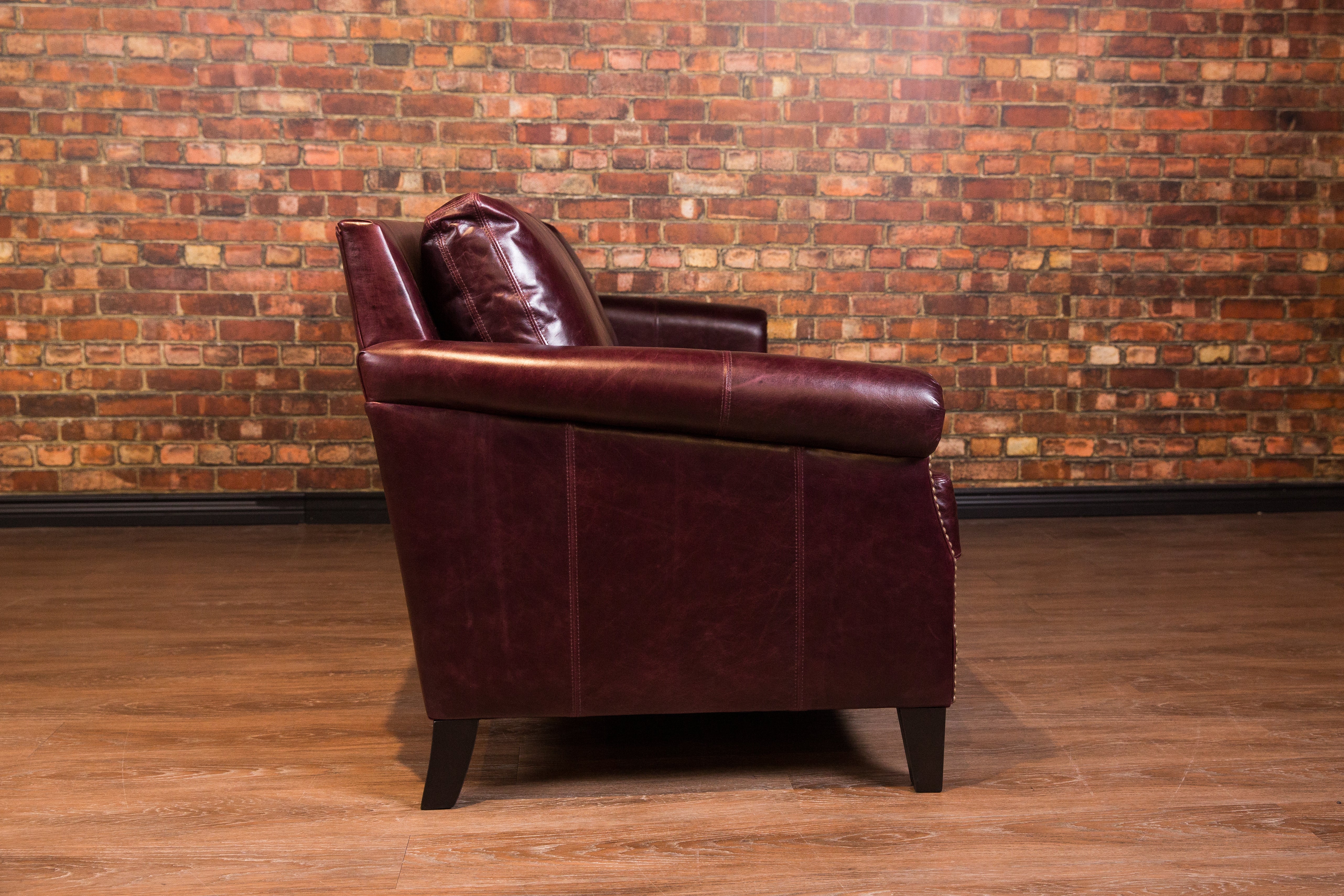 ESQUIRE LEATHER SOFA