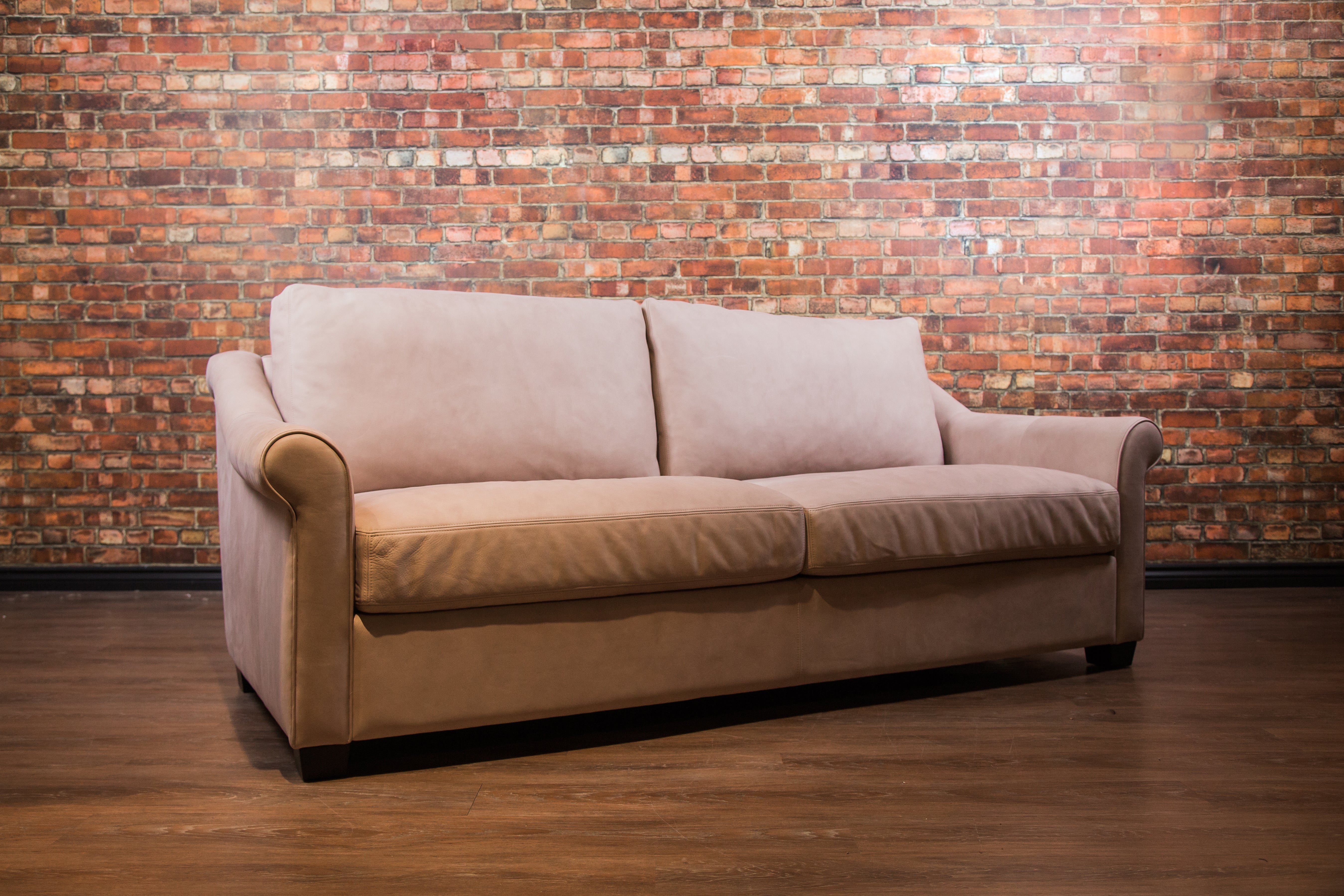 HAMPTON LEATHER SOFA