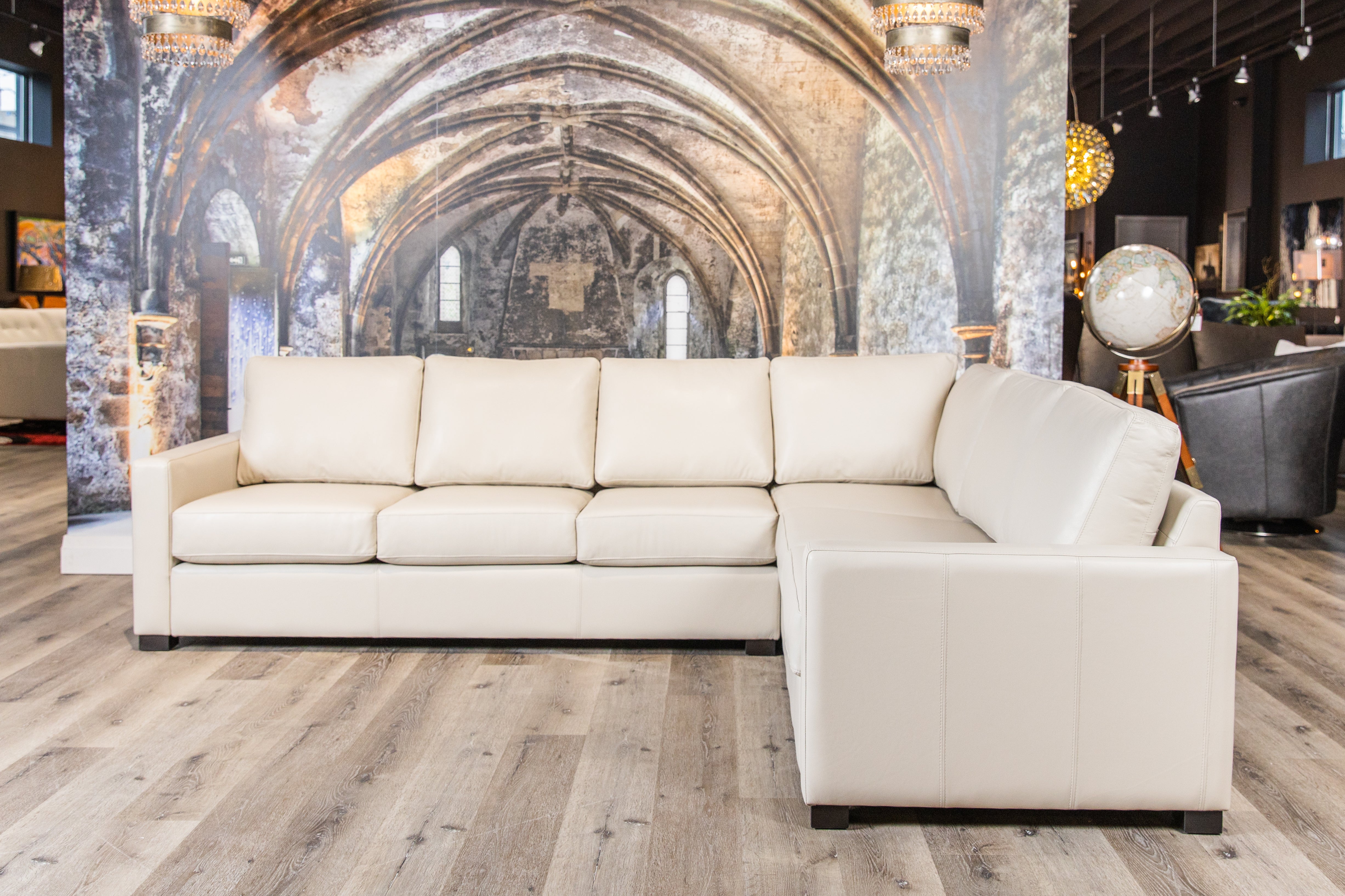 FOUR SEASONS LEATHER SECTIONAL LHF