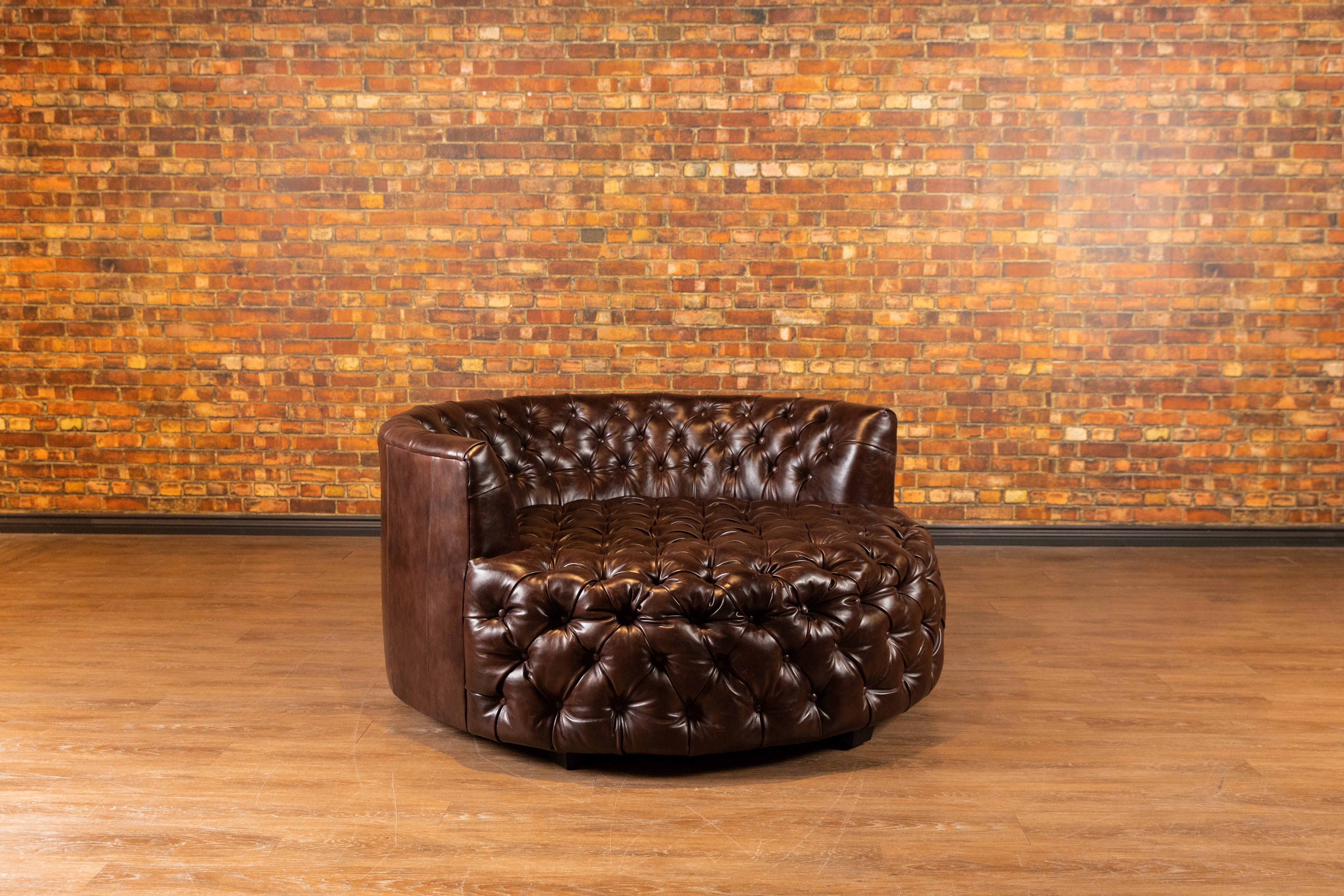 DECADENCE LEATHER CUDDLER