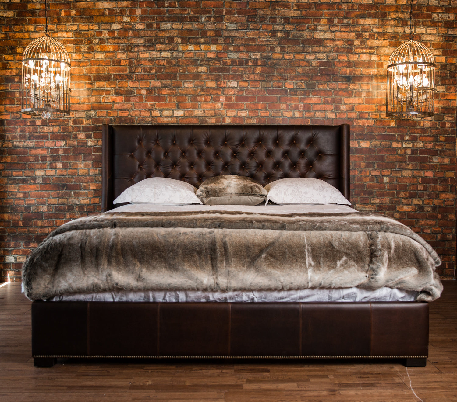 KING ARTHUR TUFTED LEATHER BED WITH WINGS