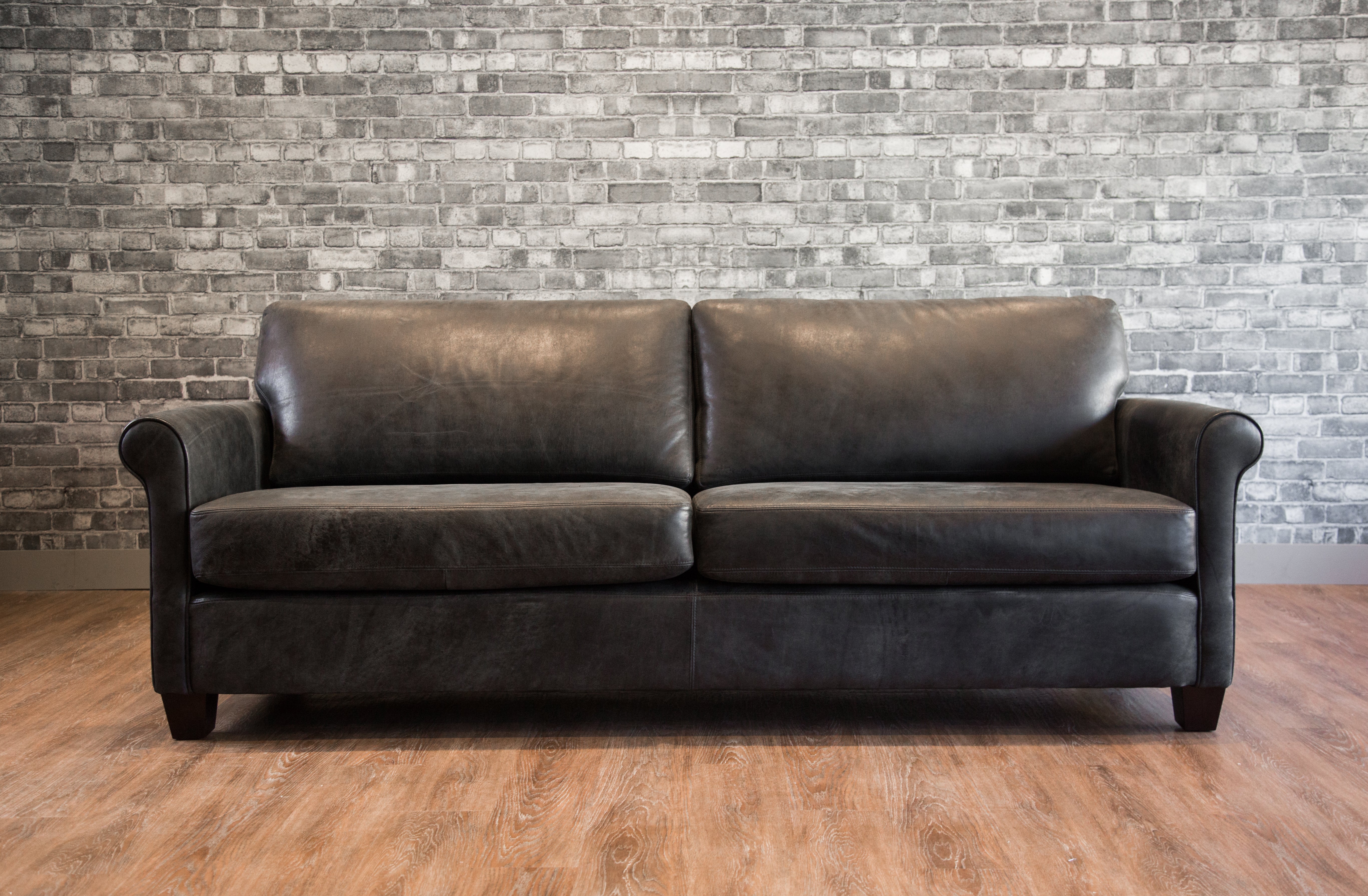 SIR LANCELOT LEATHER SOFA