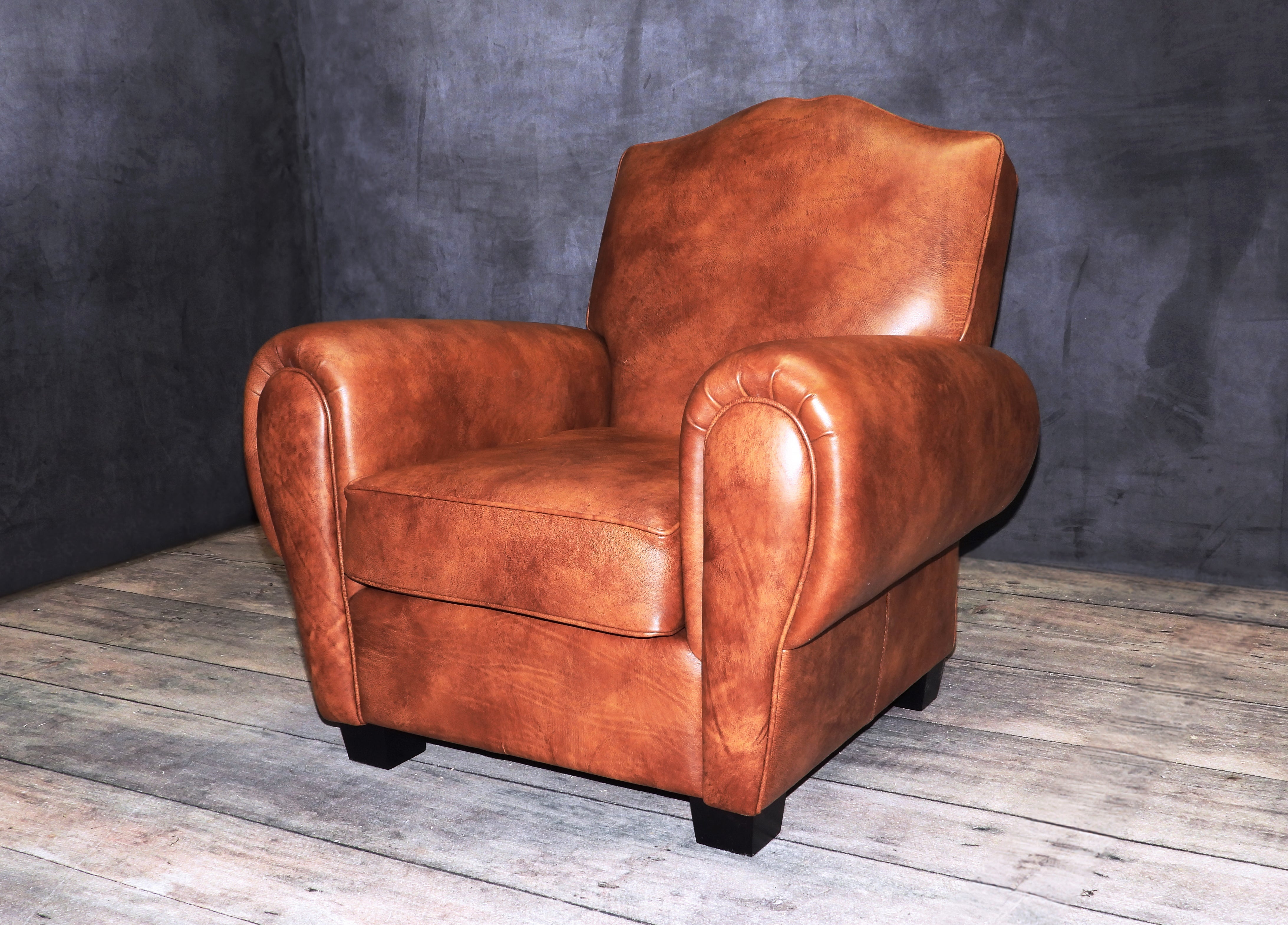 MOUSTACHE LEATHER CIGAR CHAIR