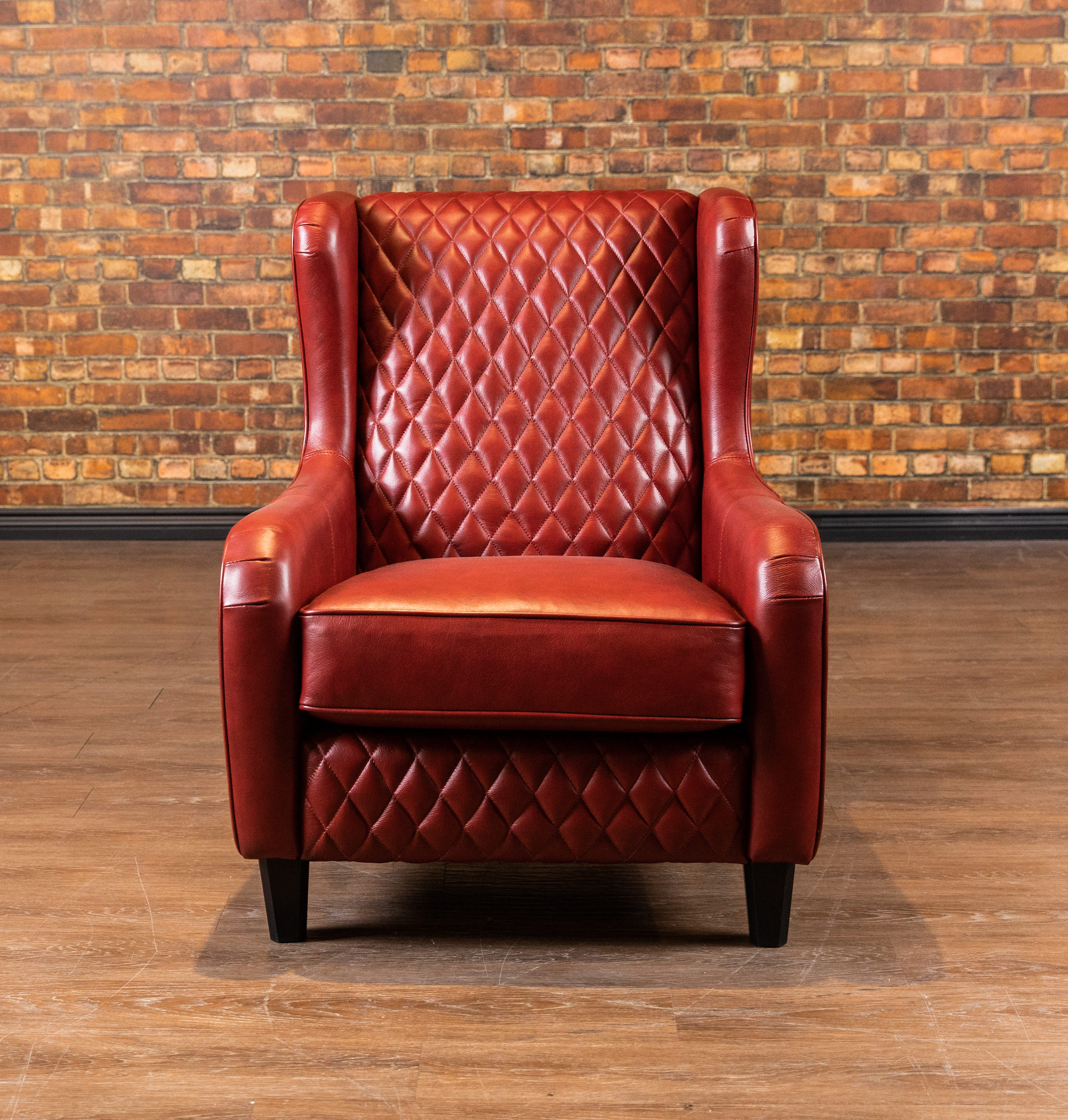 HEMINGWAY LEATHER CHAIR